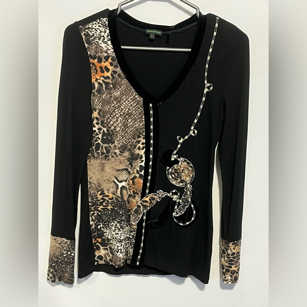 Chico's Black Animal Print Long Sleeve Top